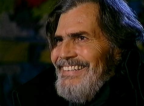 Tarcísio meira e gloria menezes contracenaram em 'a favorita' (2008), ele na pele de frederico. Expirados.com.br: DVD Novela: O Beijo do Vampiro - 2002