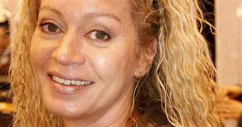 Biographie, bibliographie, lecteurs et citations de raphaelle ricci. Raphaelle Ricci 2010 - Archive Portrait - Paris - Purepeople