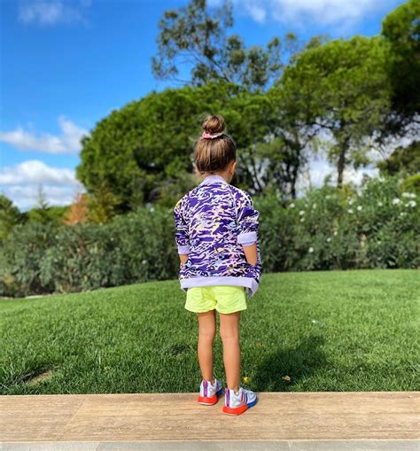 Se eu deixasse, ela continuava a mamar. Laura Figueiredo surpreende fãs com crescimento da filha ...