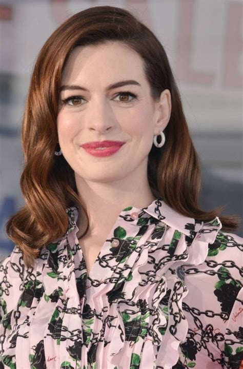 Anne ▼ as a girls' name is pronounced an. Anne Hathaway | Doblaje Wiki | Fandom