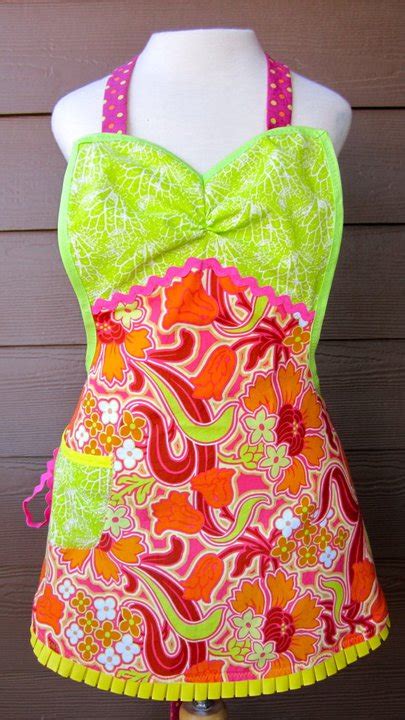 Because you will look like a real chef in the kitchen during your annual finally, when aprons are for sale you should also think about the right dimensions. Aster + Bee: New BEAUTIFUL women's aprons from Sunshine ...