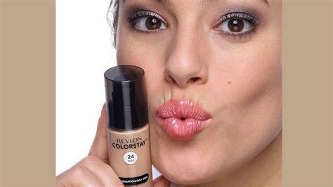 The body shop matte clay skin clarifying foundation. 7 Rekomendasi Foundation yang Cocok untuk Kulit Berminyak ...