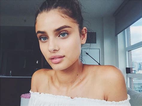 Feet to meters and m to ft online conversion. Taylor Hill Height Weight Body Statistics Net Worth and ...