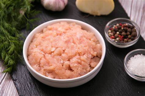 Куриный фарш диета Фарш куриный фермерской курицы. Покупайте фермерские, свежие Фарш куриный фермерской курицы. Покупайте фермерские, свежие Куриный фарш диета