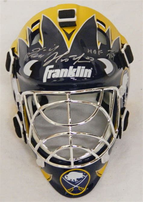 ˈdomɪnɪk ˈɦaʃɛk, audio (help · info); Dominik Hasek Signed Helmets & Masks, Autographed NHL