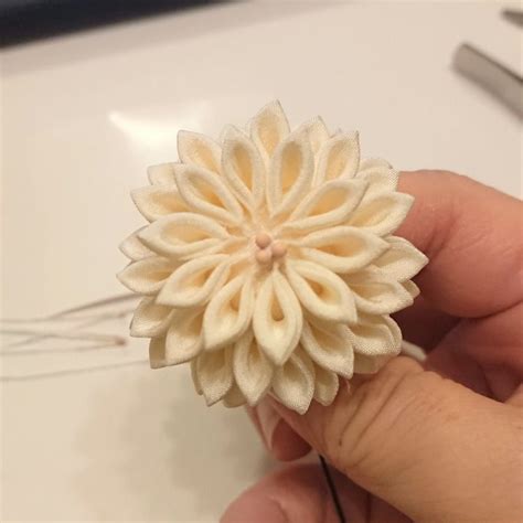 つまみ細工の作り方 ペップ版 花芯のつけかた オーソドックス ...