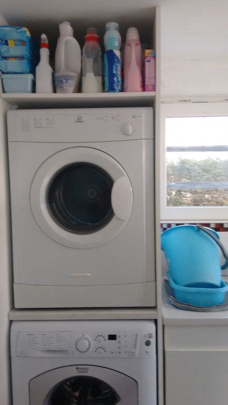 Combinez ces éléments avec nos meubles de buanderie pour un aménagement réussi et 100% personnalisé. Superposer lave linge et sèche linge | Amenagement ...