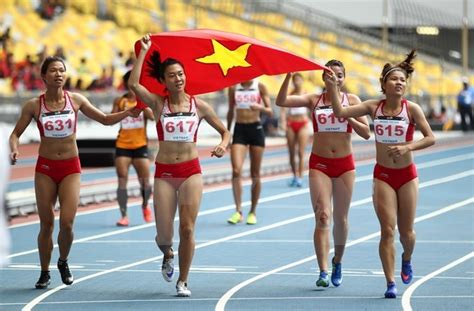 Athletics women's 100m hurdles final of the 29th sea games 2017 on 26 august 2017 gold tran thi yen hoa vietnam. SEA Games 29: Vietnam at top in athletics - News VietNamNet