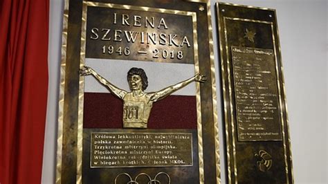 Zobacz najciekawsze publikacje na temat: "To Kopernik; Mick Jagger". Internauci bezlitośni dla ...