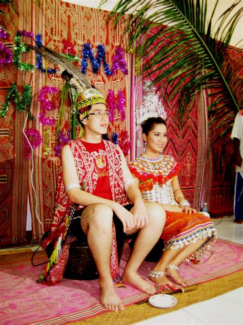 The physical appearance of iban culture may look fearful, but they are actually very friendly and hospitable. Random Thoughts: Iban Wedding