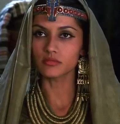 See more ideas about cleopatra, queen cleopatra, ptolemaic egypt. aphroditeinfurs: Leonor Varela in Cleopatra... - friendly ...