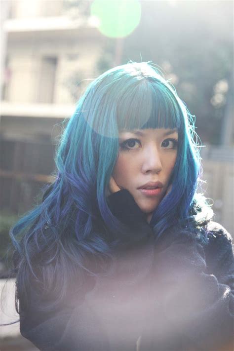 Babes big tits blue hair. Ronan Farrow's cat & new MSNBC TV show! Tokyo fashion ...