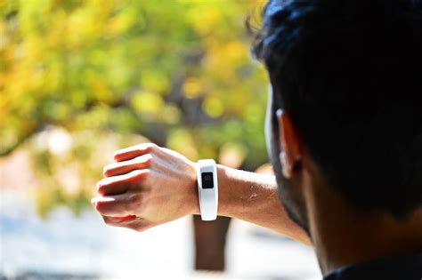 How many calories do you burn doing 100 jumping jacks? Does Fitbit Track Calories Burned While Lifting Weights?