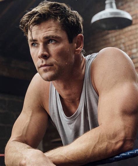 I'd seen the ads with chris and his wife, elsa, looking sweaty and strong, and honestly, i was skeptical about whether it would be the right program for me. Collin on Twitter: "I have pre-ordered Chris Hemsworth's ...