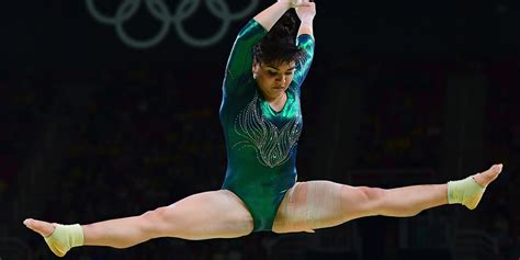 Alexa moreno (mexicali, 26 años) era una brillante saltamontes en río. La gimnasta mexicana Alexa Moreno, criticada por su peso ...