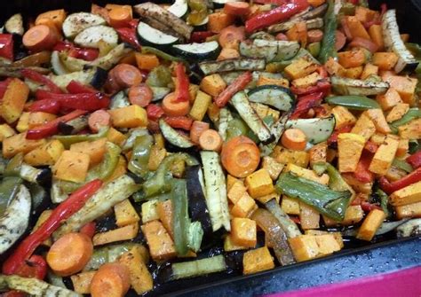 Multitud de recetas en las que el horno es el elemento protagonista. Verduras al horno con sus especias Receta de Eva Maria ...