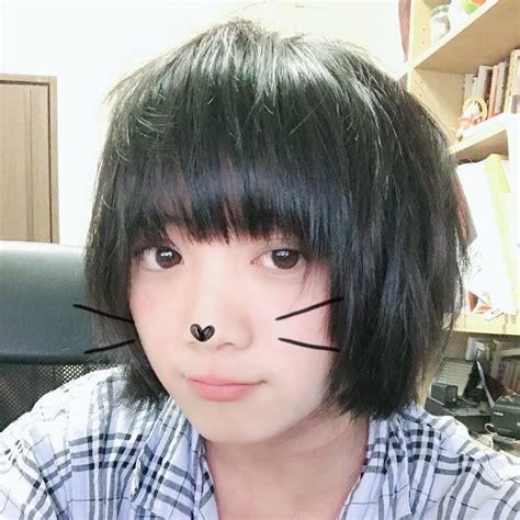 【18歳～20代女装娘画像】黒目が大きいぱっちり目の黒髪 ...