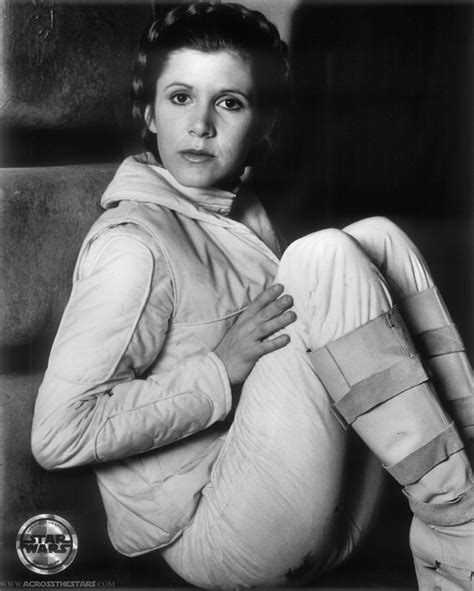 Billie lourd, the daughter of the later carrie fisher, was beautifully involved in leia's final sequence during star wars: More Rare Images Of Carrie Fisher