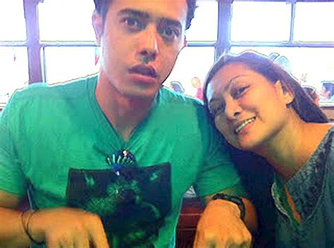 Gayatri tak tolak jodoh dengan zul ariffin mp3 & mp4. MYARTIS.COM | MYARTIS | MY | ARTIS: SELEPAS ABBY - ZUL ...