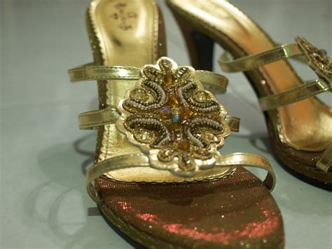 They offer a huge range of women's bags and shoes. Pyjamas and Pre-loved Online: Carlo Rino shoes!!!