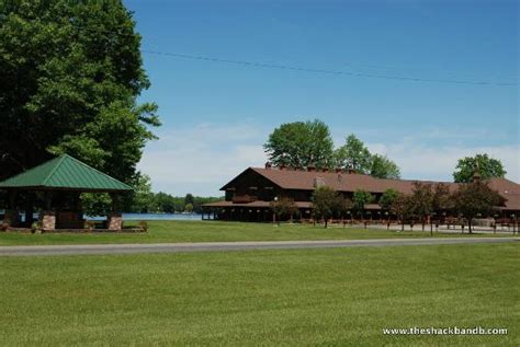 As of the 2010 census, the city population was 1,408. The Shack Bed and Breakfast - B&B Reviews (White Cloud ...
