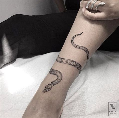 If you're not ready to commit to something permanent, then it would be best to try out a henna ankle tattoo ; Image result for feminine snake tattoos | Around arm ...