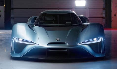 Developed and built in 18 months, the ep9 debuted at the saatchi gallery in london, england. Nio EP9, l'hypercar cinese che brucia lo 0-200 km/h in 7,1 ...