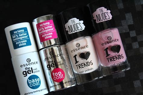 We did not find results for: Essence the gel nail polish duo (base coat/top coat) i lakovi iz kolekcije The Nudes - MAKEUP ARENA