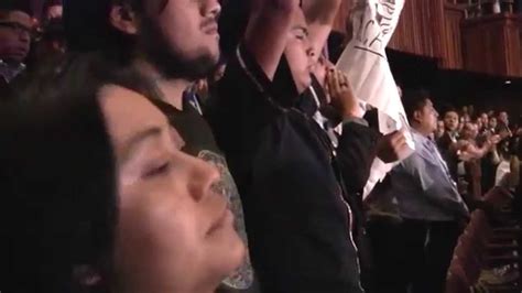 Biden tomará las riendas de un país en crisis. Toma de protesta de un Ayuntamiento en Chiapas - YouTube