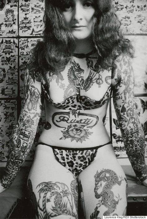 Lady and flower shoulder tattoo on shoulder. Tattoos For Women: Amazing Vintage Photos In 100 Years Of ...