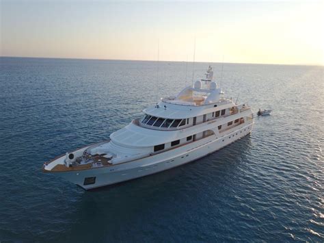 1006568 name of ship : Lady Duvera III Yacht | Home Audio Solutions