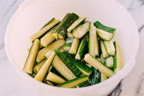 Crunchy and refreshing japanese pickled cucumber made with just a few simple ingredients what kind of cucumber to use for japanese pickled cucumbers. Chinese Pickled Cucumbers (酱黄瓜) - The Woks of Life