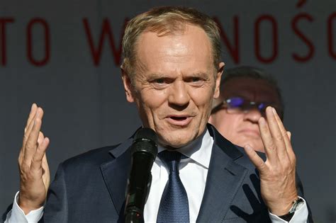 Donald tusk napisał w mediach społecznościowych, iż wierzy, że w zbliżających się przedterminowych wyborach prezydenta gdańska, zwycięży. Tusk o wyborach w USA: Jestem głęboko przekonany, że ...