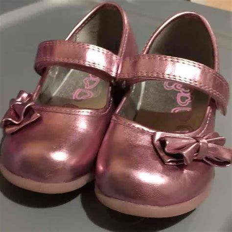 Scroll down a bit for a list of top selling brands and items. Pink dress Shoes Size 9 Toddler Girls - Mercari: The ...