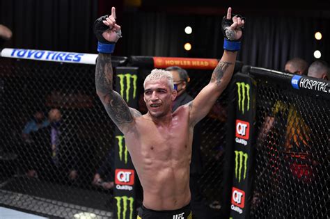 Latest on charles oliveira including news, stats, videos, highlights and more on espn. Dana: "Charles é um dos melhores do mundo na divisão mais ...