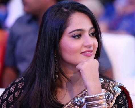 Telugu actress anushka, anushka pictures, anushka images, anushka photos, anushka photoshoot stills, tollywood actress anushka… anushka shetty is a leading actress in the south indian cinema who has bagged maximum awards in the industry. Top Actress in Tollywood 2015