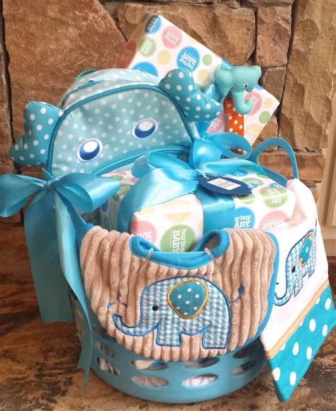 Maybe you would like to learn more about one of these? 24 DIY baby shower gift basket ideas for boys | Baby ...