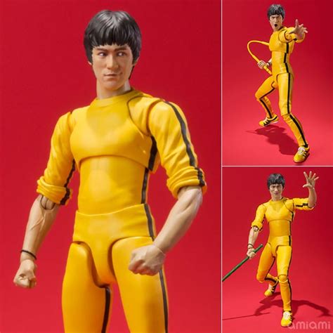 Yellow are martial arts your thing? SH FIGUARTS BRUCE LEE YELLOW SUIT - Shop Yamato Video