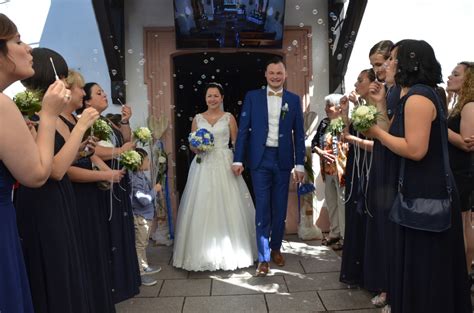 In einem interview war zu lesen, dass er seine arbeit dort noch nicht für beendet hält. Tamara und Daniel Vollmer feierten Hochzeit ...