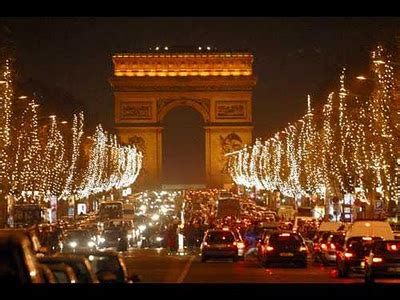 The national institute of statistics and economic studies collects, analysesand disseminates information on the french economy and society. Ciranda da Leitura: Natal no mundo: França