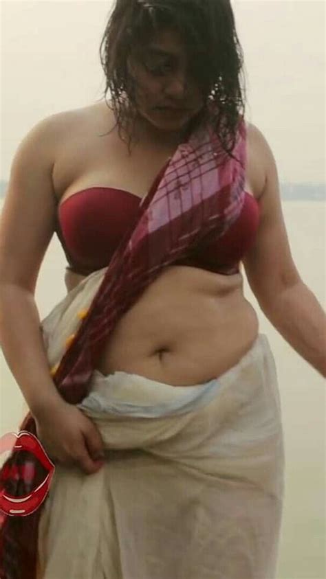 Aunty exposing deep navel in saree hot imo. 40+ Aunty Navel : 17 Best images about Blouse on Pinterest ...