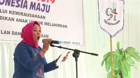 Menurutku ibu itu lebih agung, ibu lebih indah, ibu lebih kuat dan ibu adalah sumber memperoleh kebajikan yang diberikan oleh tuhan yang maha memberikan. lomba pidato "hari ibu ke 91 tahun 2019" - YouTube