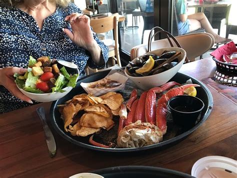 See 47,009 tripadvisor traveller reviews of 378 daytona beach restaurants and search by cuisine, price, location, and more. Crabby's Oceanside, Daytona Beach - Menu, Prices ...