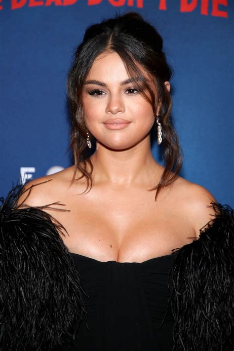 Selena marie gomez is an american singer, actress, and producer. Selena Gomez Nude Photos and Videos | #TheFappening