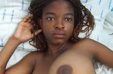 ebony african seins gros body noires 2folie