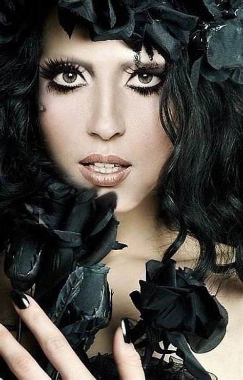 At least that's what lady gaga has just done by revealing a new jet black hair hue on instagram. Lady Gaga. If I was this beautiful, I'd dress a lot ...