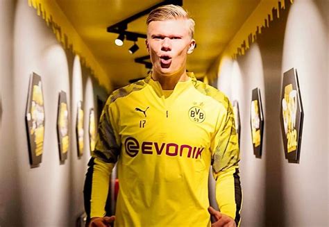 In the current club borussia dortmund played 2 seasons, during this. Erling Haaland - Biodata, Profil, Fakta & Perjalanan Karir