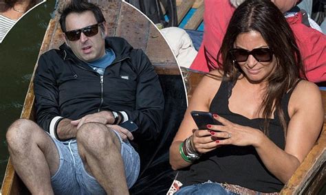 Ronnie o'sullivan is a british professional snooker player born in the midlands, but grew up in essex, where he still lives. Laila Rouass enjoys boat ride with Ronnie O'Sullivan | Daily Mail Online