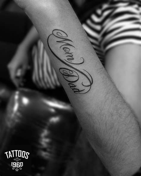 Matching mommy and daddy tattoos. Mom dad with infinity tattoo eternal love #memorialtattoosmum | Tattoos for daughters, Mom ...