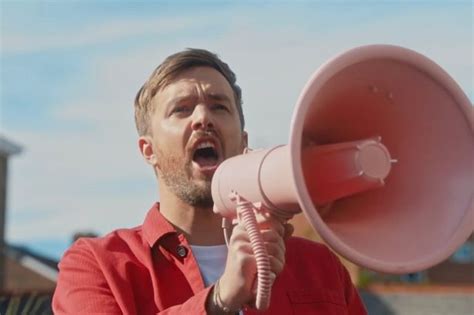 #loveisland returns monday 28th june at 9pm on @itv2 and itv hub! Love Island 2021 starts this month as Iain Stirling teases ...